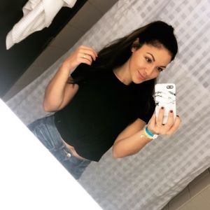 Meet your Posher, Augustina